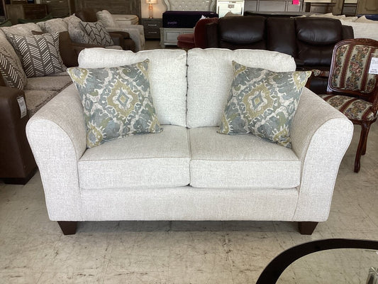 Giggles Parchment NEW Loveseat 62x36x36 (5042)