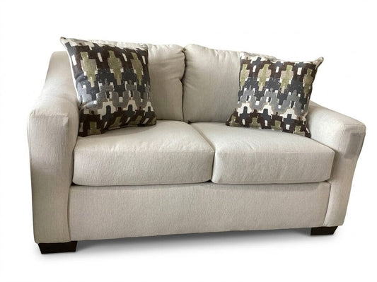 Pearson Ecru NEW Loveseat 61x37x37 (5202)