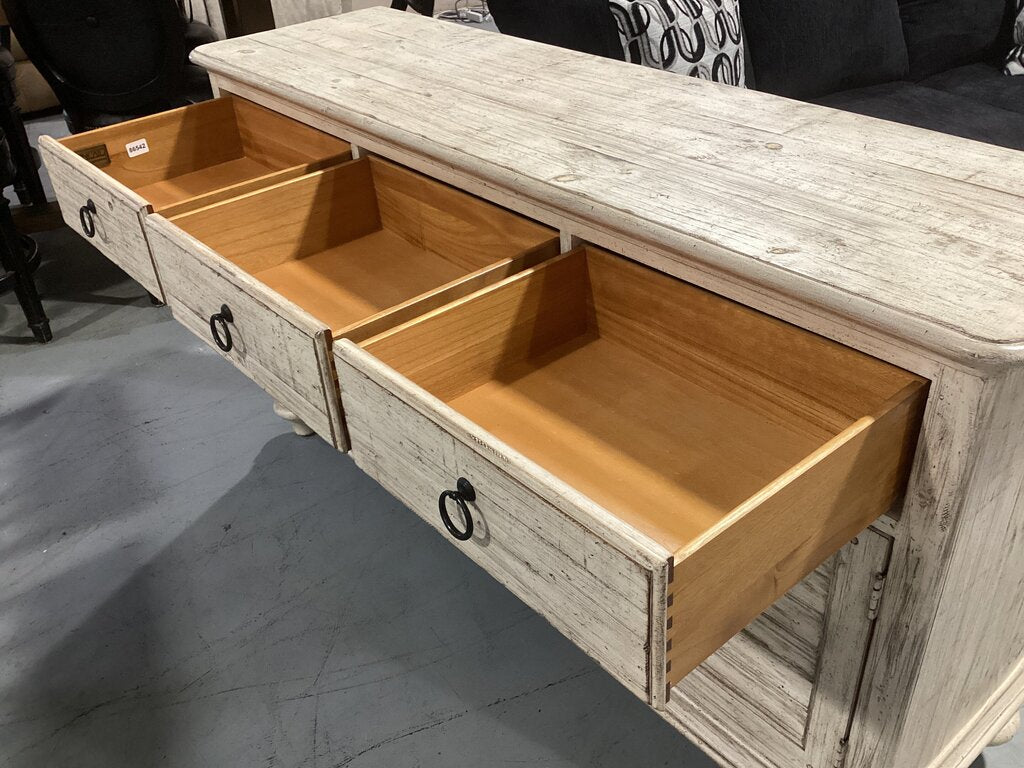 86542 - Kincaid Weatherford Buffet 64x18x37