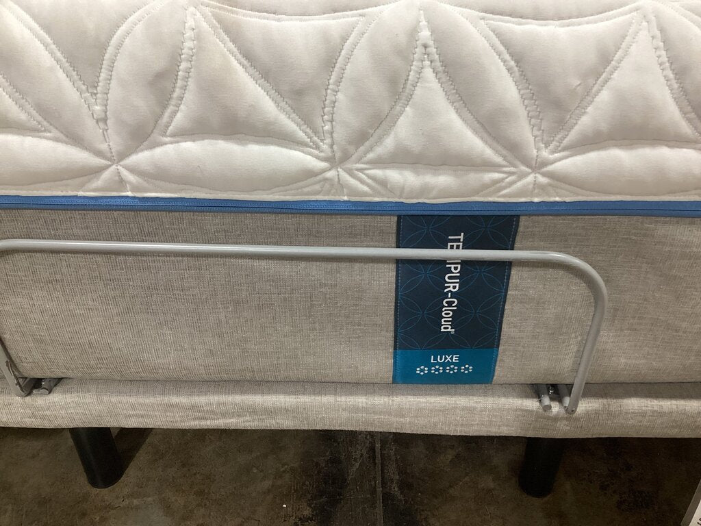 86484 - TempurPedic Cloud King Mattress