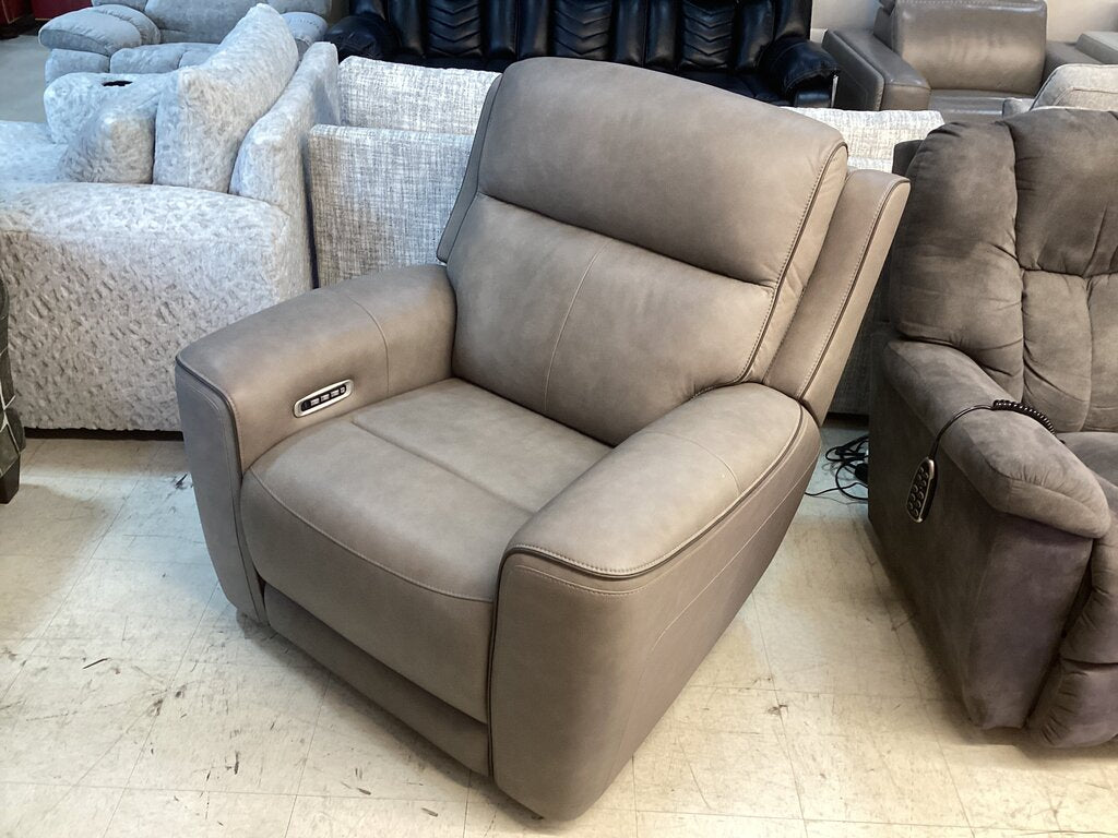 86558 Ashley 5Z-Relaxation Power Recliner