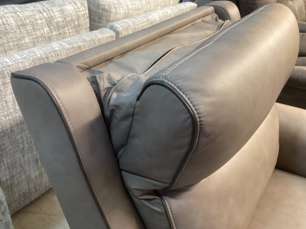 86558 Ashley 5Z-Relaxation Power Recliner