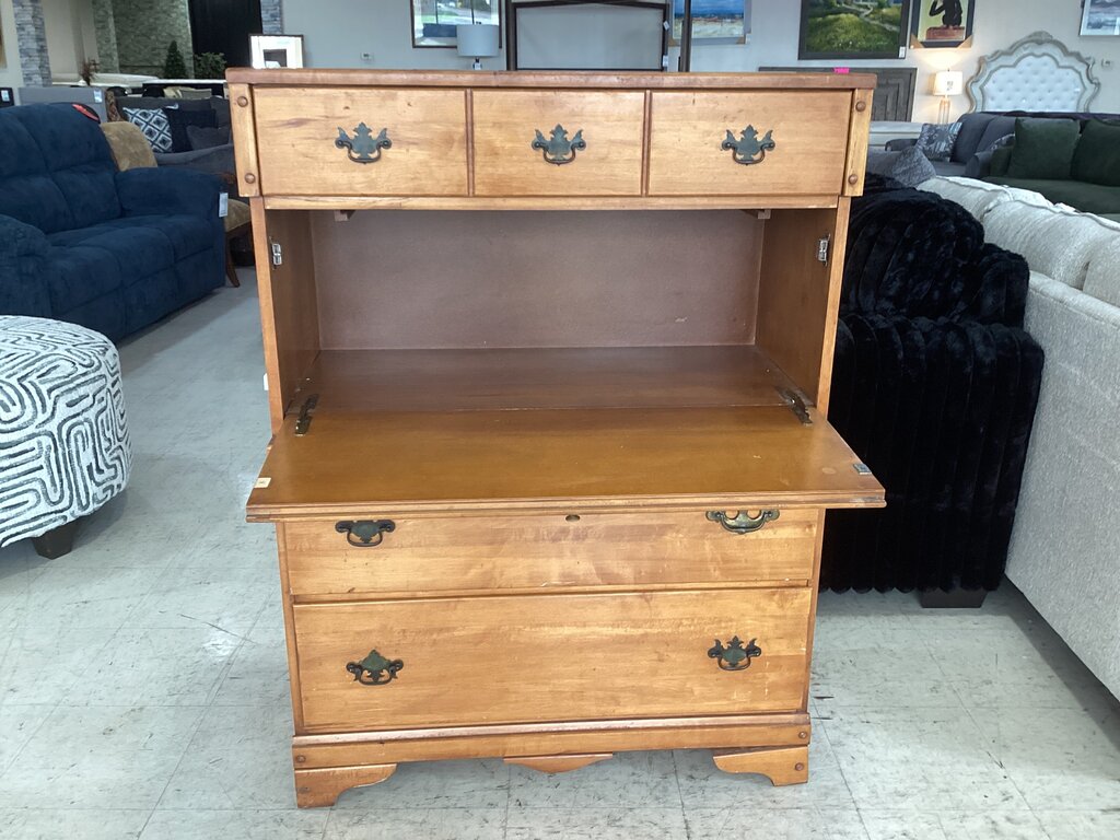 86550 (8545-3) Maple Chest w/Cabinet 36x18x48