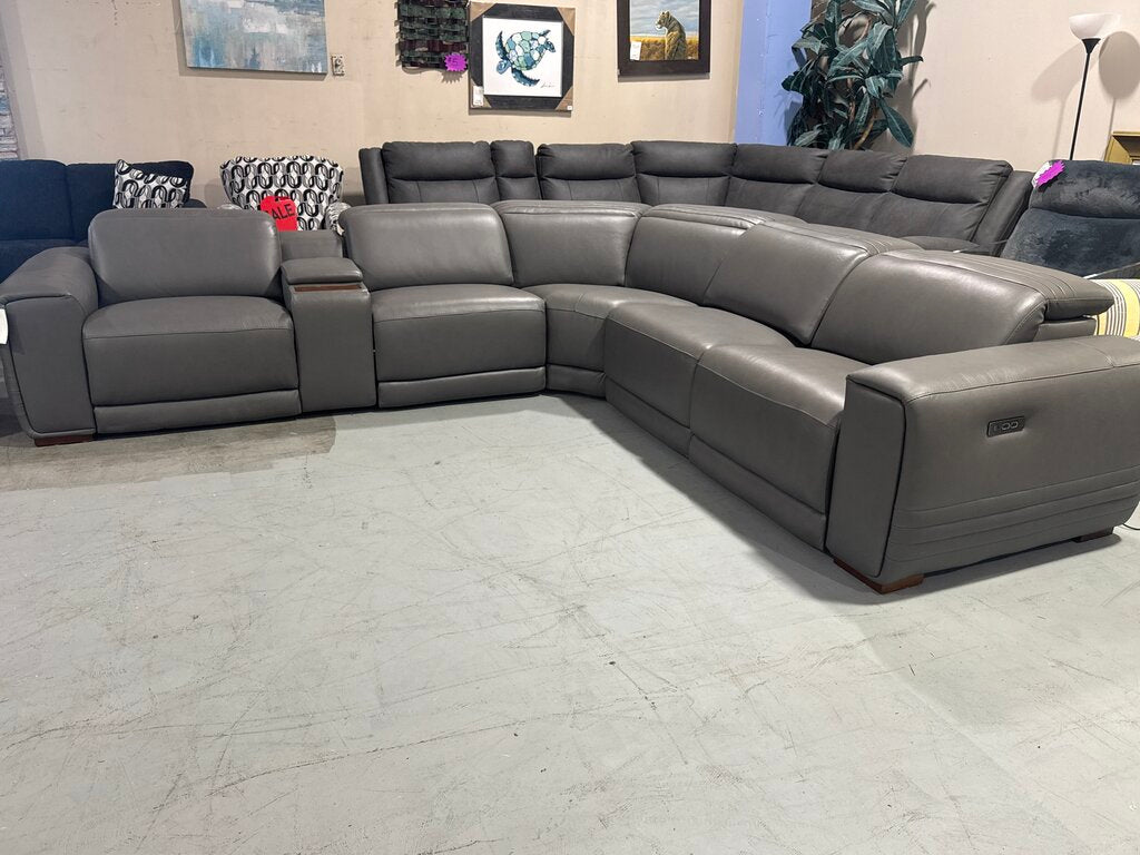 86606 - Gray Leather Power Reclining Sectional