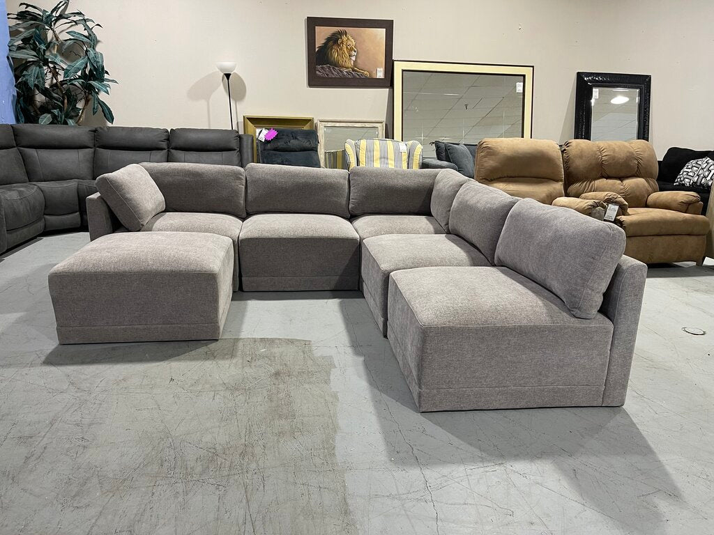 86626 - Modular 6pc Gray Waterfall Seat Sectional 70x140x34h