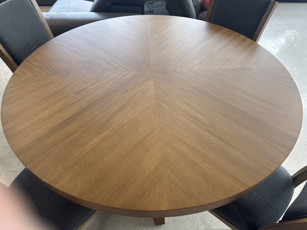 86618 - Round 54in 5pc Dining Set 54x54x30