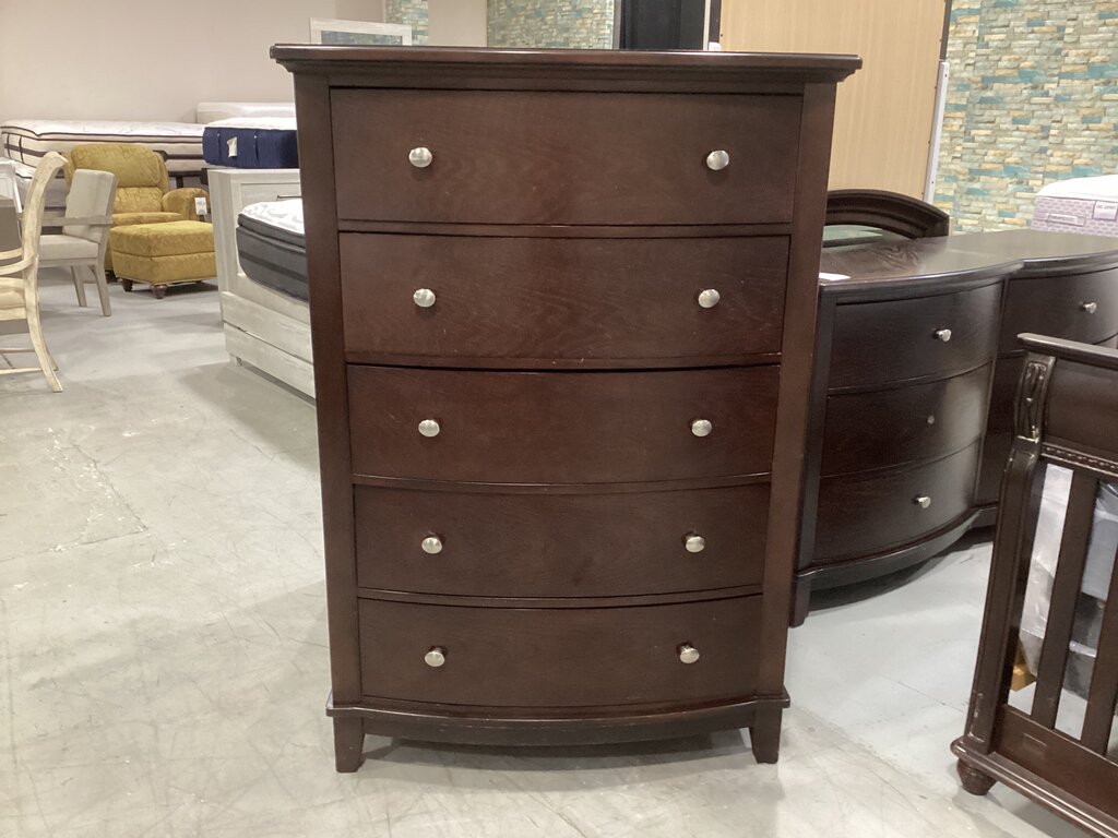 86577 Studio 5 Drawer Chest 38x21x54