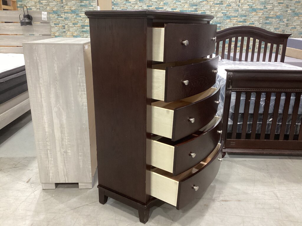 86577 Studio 5 Drawer Chest 38x21x54