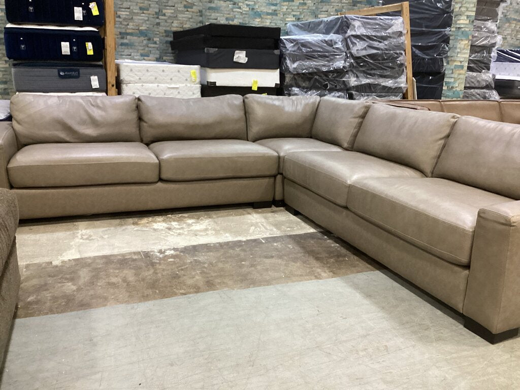 86599 - Top Grain Leather 3pc Sectional 118x118x28