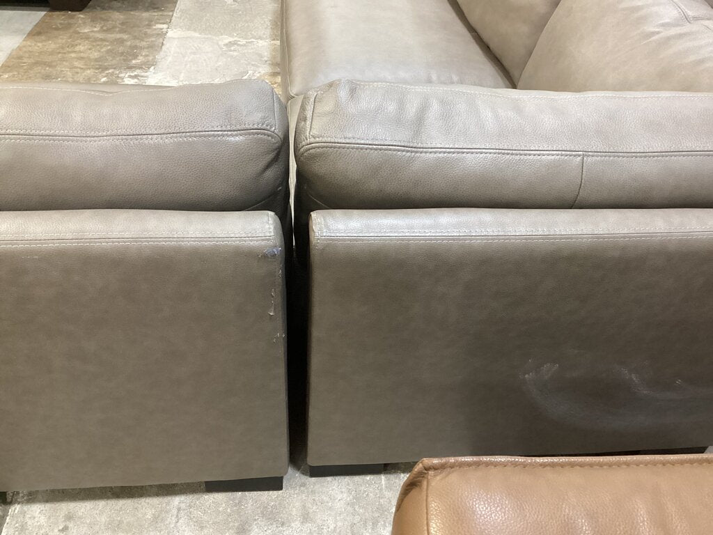 86599 - Top Grain Leather 3pc Sectional 118x118x28