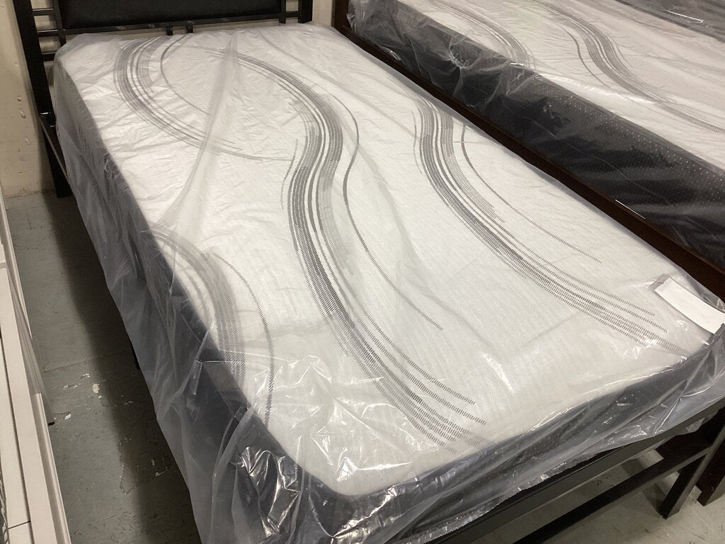 Milo Refurb Twin Mattress