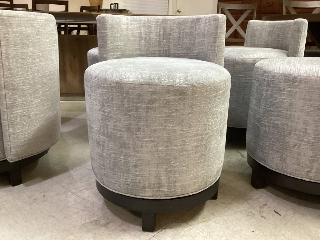 86668 Norwalk Fulton Set of 6 Custom Swivel Dining Stools 21x23x28