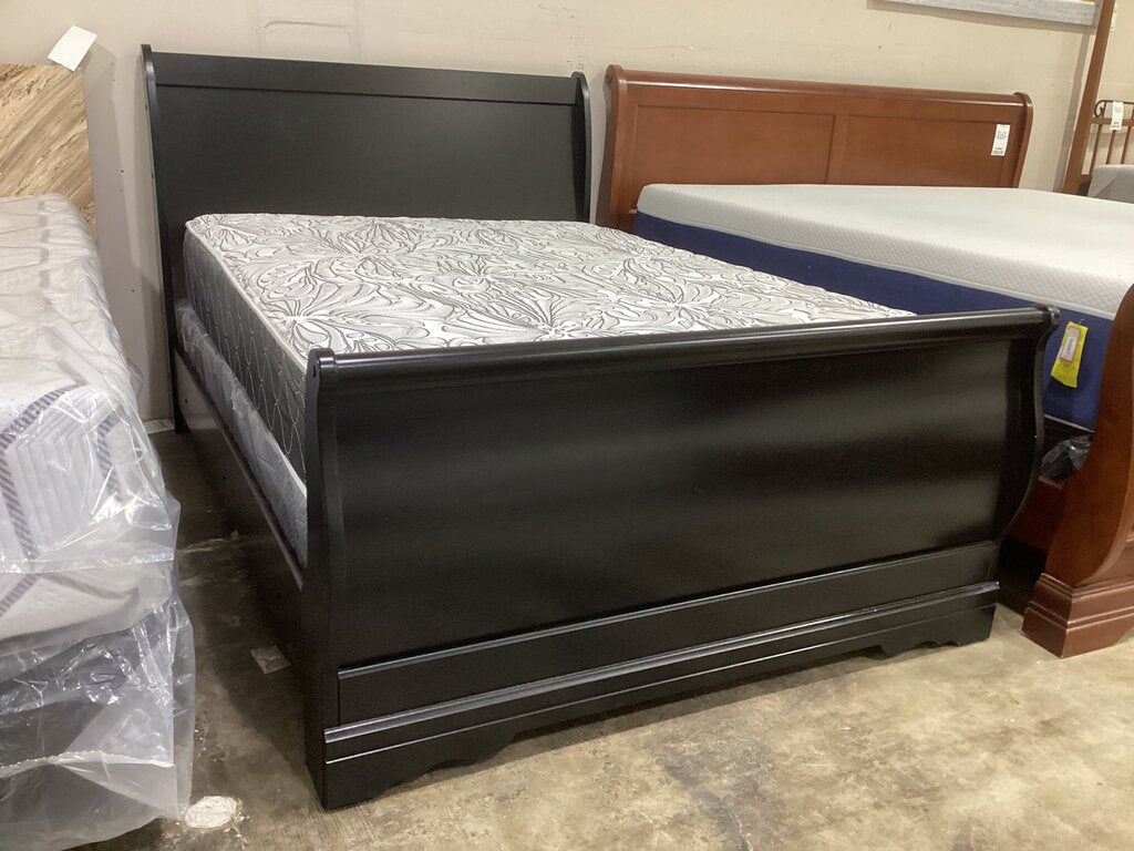 86667 Ashley Huey Vineyard Full Sleigh Bed 56x84x45