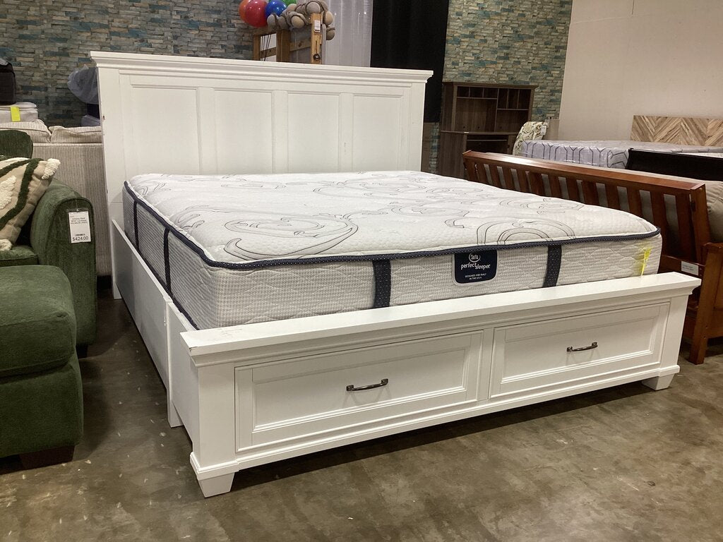 86628 White King Storage Bed Frame 82x89x53