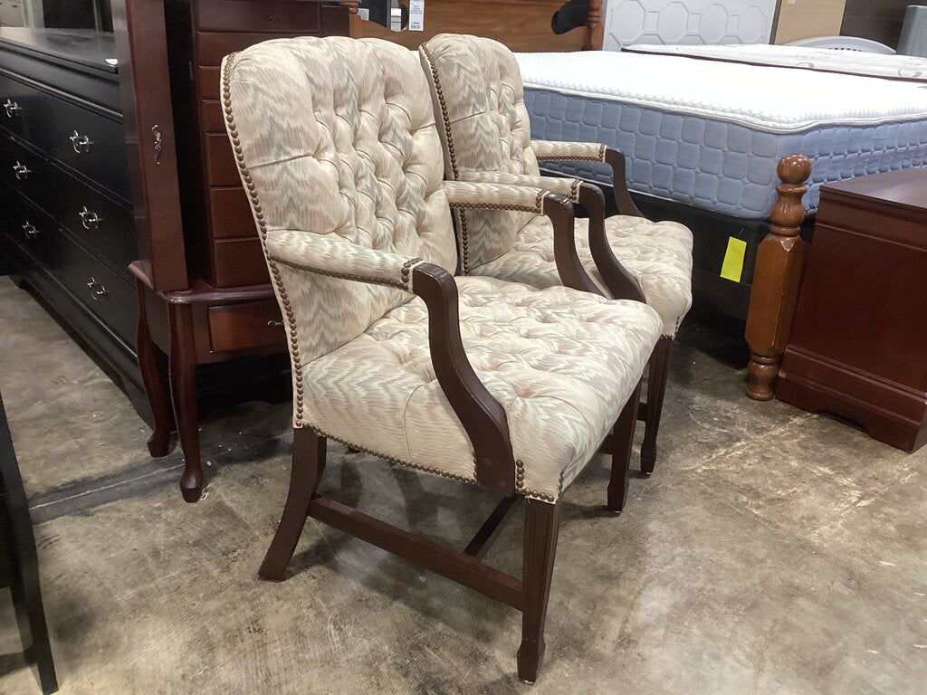 86650 Pair of Tufted Armchairs 25x23x36