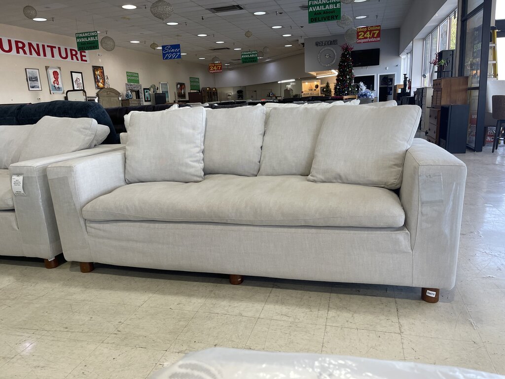 86670 Restoration Hardware 7ft Cloud Sofa 84x40x27