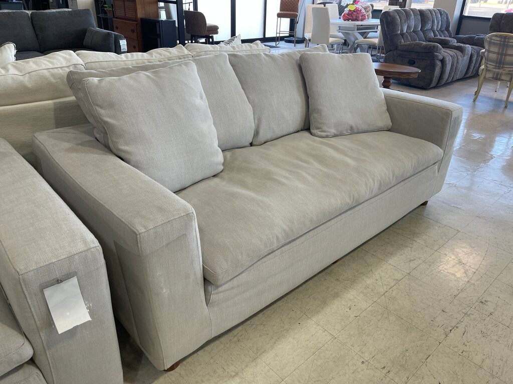 86670 Restoration Hardware 7ft Cloud Sofa 84x40x27