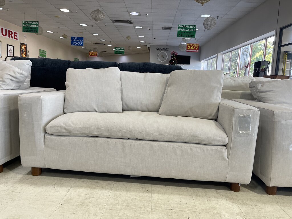 86671 Restoration Hardware 6ft Cloud Sofa 72x40x27