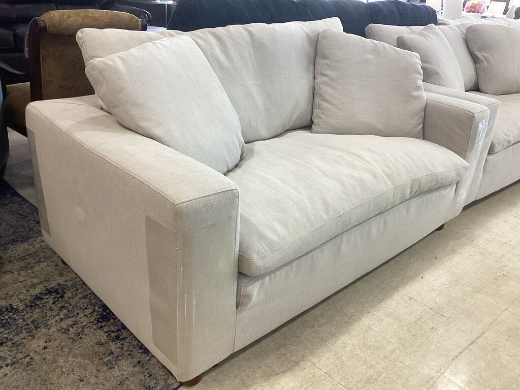 86672 Restoration Hardware 6ft Cloud Sofa 72x40x27
