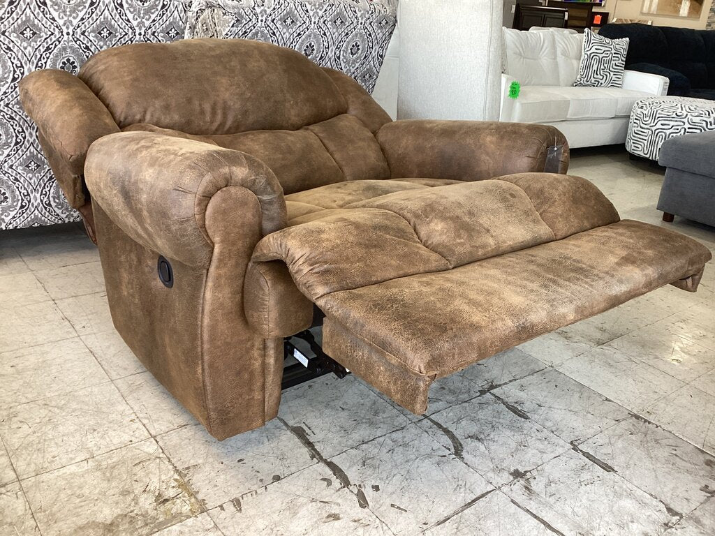 86699 Ashley Boothbay Oversized Recliner 53x41x43