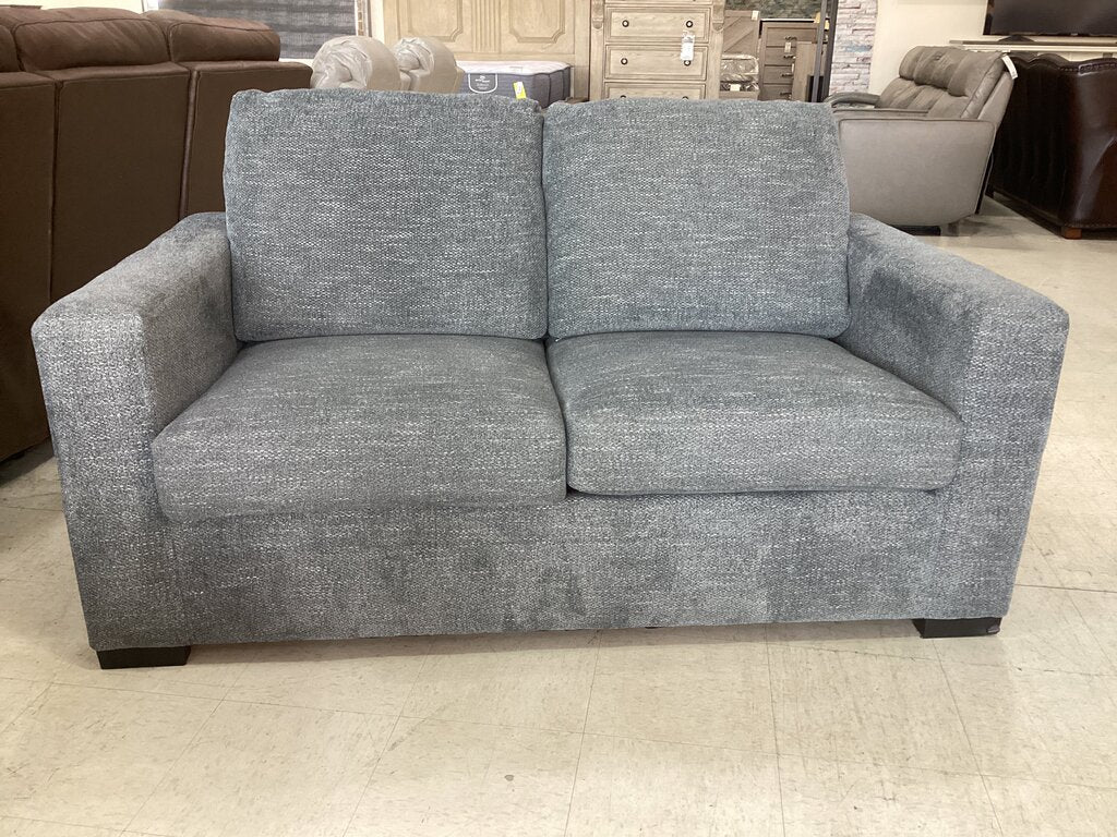 86687 - Flexsteel Fabric Loveseat