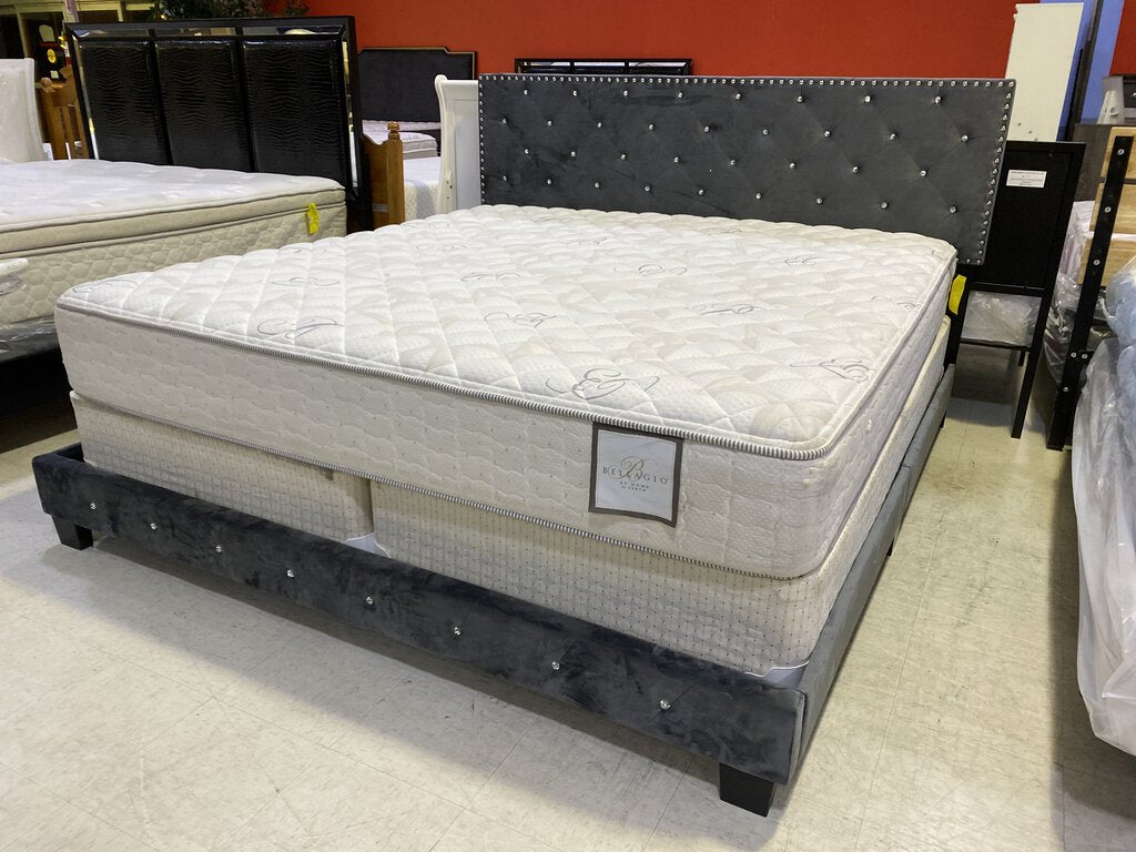 Starlett Gray NEW King Bed Frame 80x83x48 (104049)