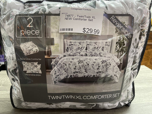 74877 - Twin/Twin XL NEW Comforter Set