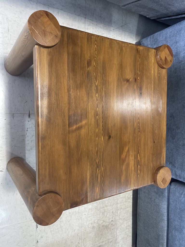 79332 (8411-2) Rustic Log Side Table 27x23x21