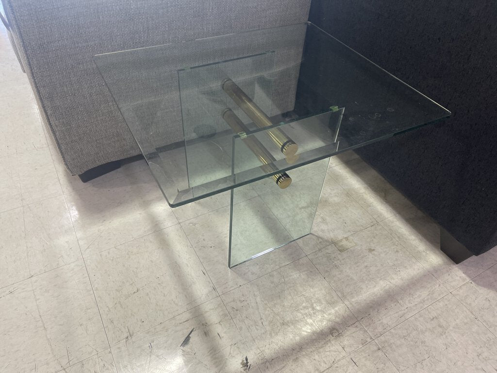 79369 (8414-14) Glass Side Table 24x24x19