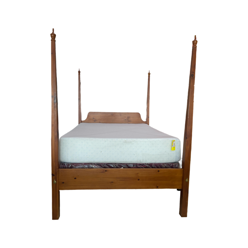 79518 (8429-11) Vintage Pine 4-Post Pencil Queen Bed Frame 64x89x83
