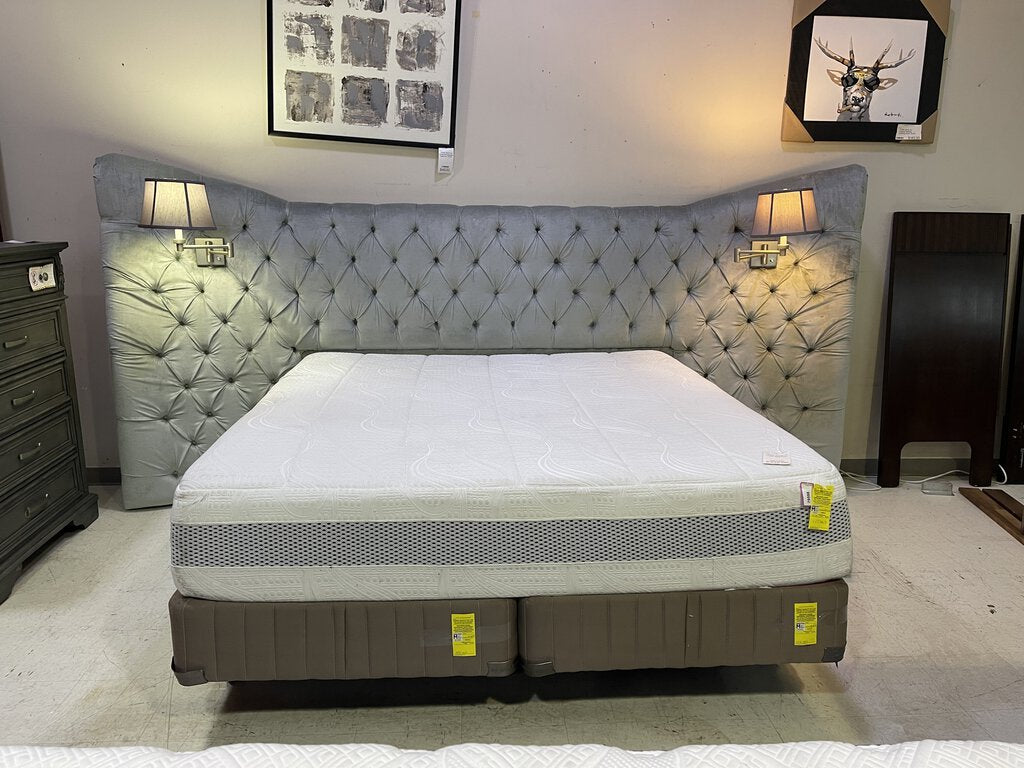 79647 (8440-9) Hollywood Glam King Wall Bed 143x82x69